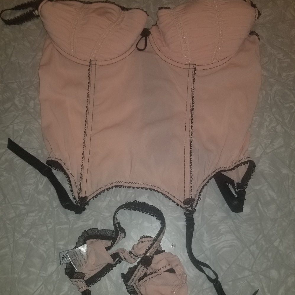 Ooh La la Cheri Peris Light Peach Color Lingerie